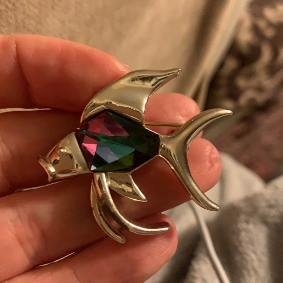 Vintage Sarah Coventry fish brooch in silver tone - Picture 6 of 12